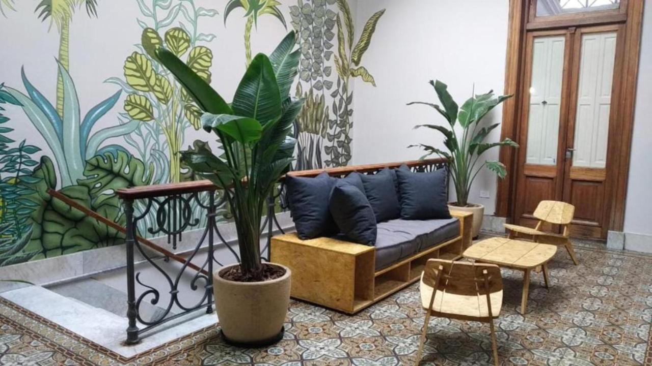 Ey Mochila Hostel La Plata Bagian luar foto